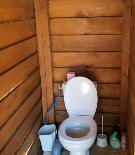 Camping Cote Caravane Front De *